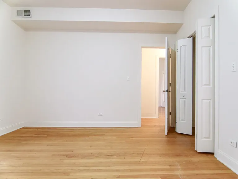 7340-62 N Hoyne Ave #7356-1 — Photo 36