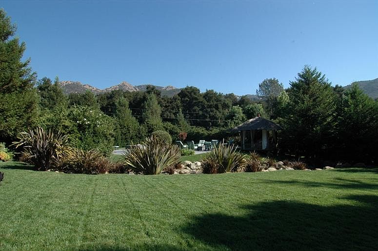 1st image of 867 Crater Oak Dr