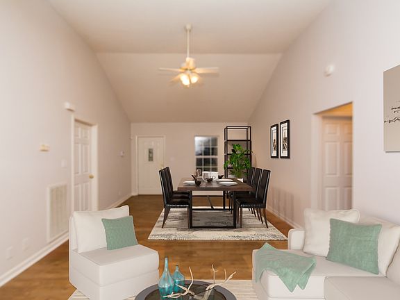 2nd image of 3735 Parsons Way