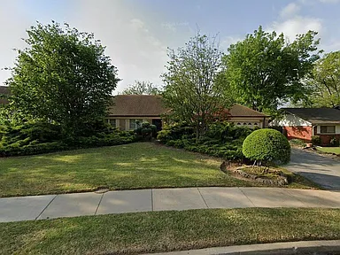 6618 E 57th St S — exterior photo
