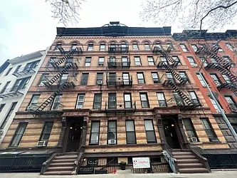 Rented by Village Living Realty