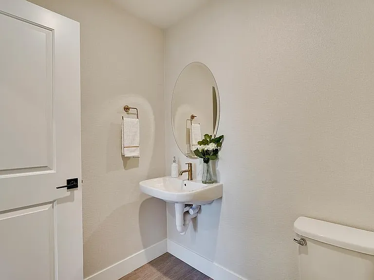 536 Somi Ct — Photo 36