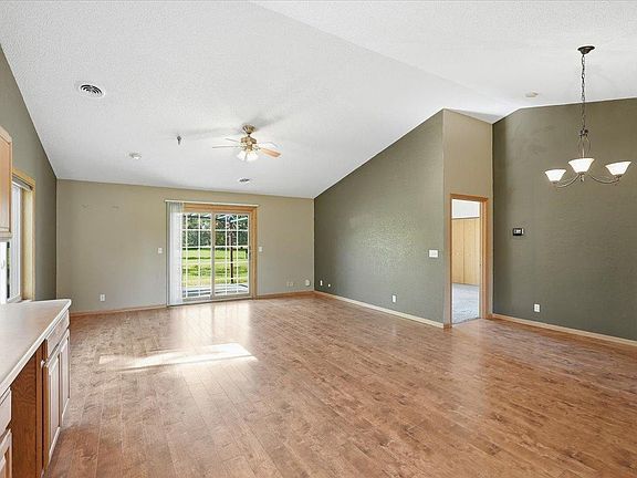 5th image of W7273 155th Ave