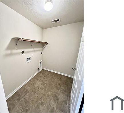 4th image of 14922 Vinegrove Falls Ct