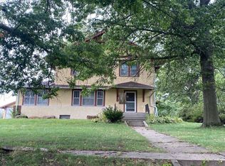 205 Shellway Dr, Mount Ayr, IA 50854