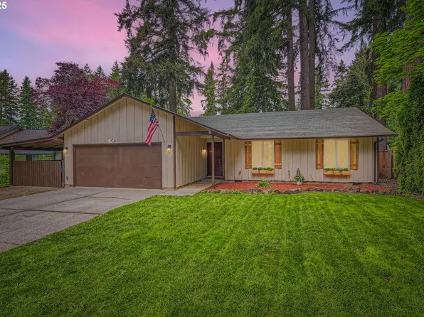 9316 NE Ferngrove St, Vancouver, WA 98664