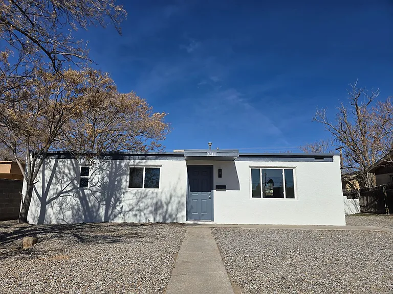 4811 Comanche Rd NE — Photo 34