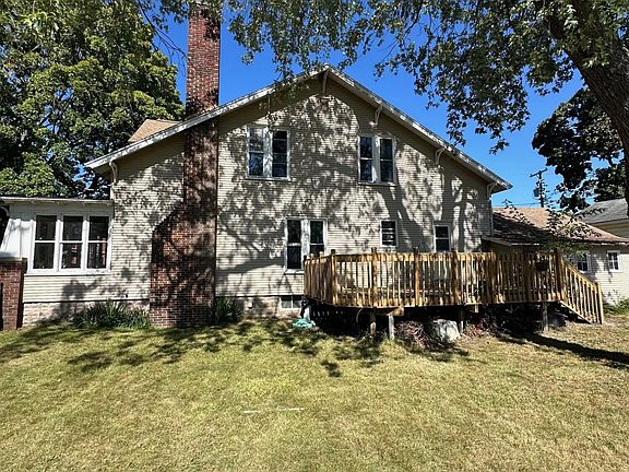 3rd image of 1255 Palmer Ave