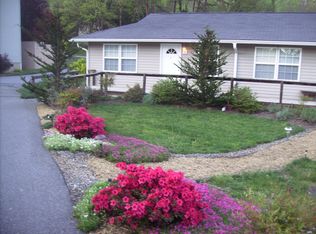 20 Independence Blvd APT 1, Asheville, NC 28805