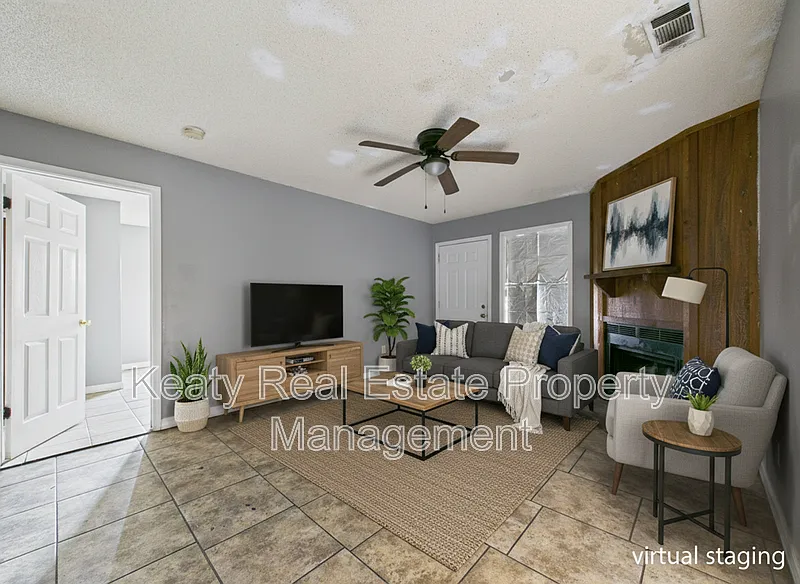 2 bed, 2.0 bath, 900 sqft, $625 — Photo 2