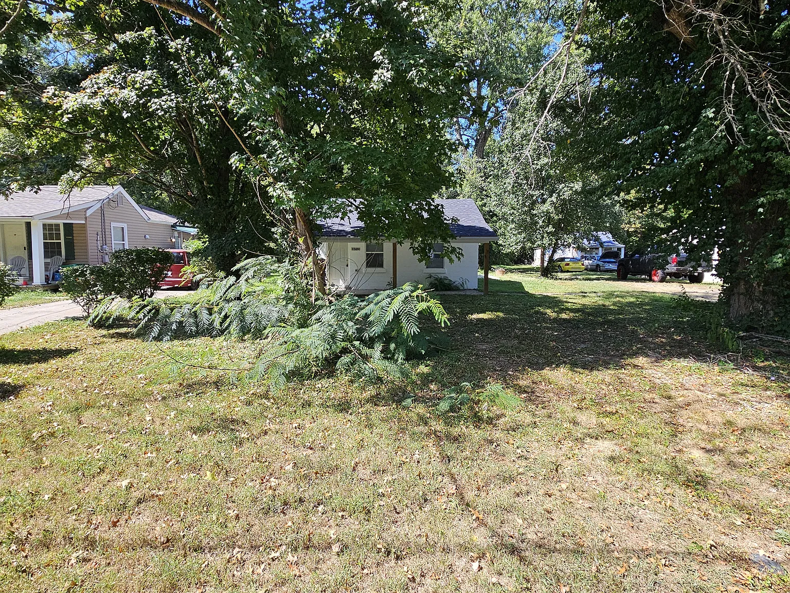 2 bed, 840 sqft, $1,200 — Photo 3