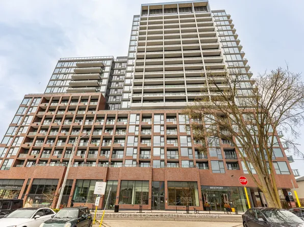 28 Ann St #1201, Mississauga, ON L5G 3G1