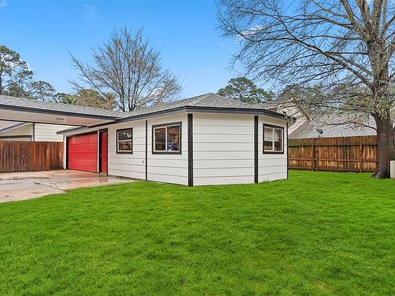 3rd image of 511 Enchanted Ln