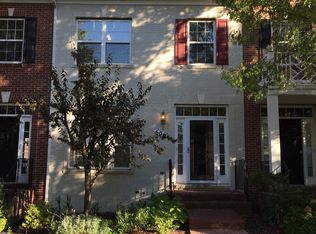 606 Garden View Sq, Rockville, MD 20850