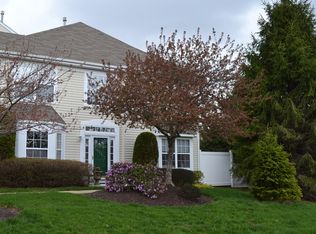 518 Waterford Ct, New Hope, PA 18938