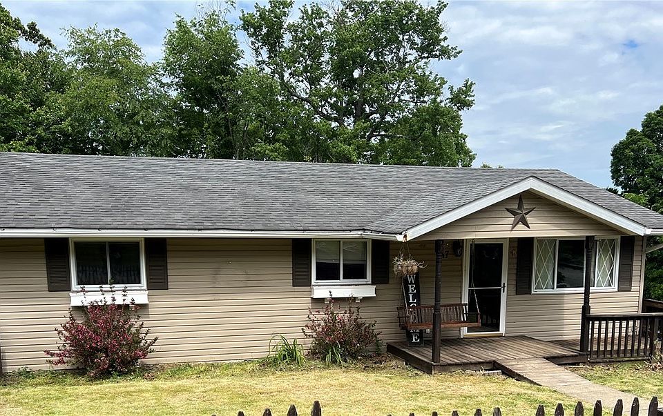 1st image of 447 Mellwood Dr