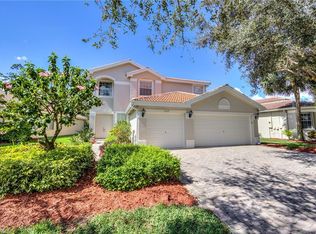 2337 Butterfly Palm Dr, Naples, FL 34119