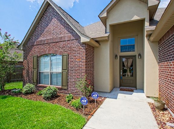 3rd image of 11435 Meadow View Dr