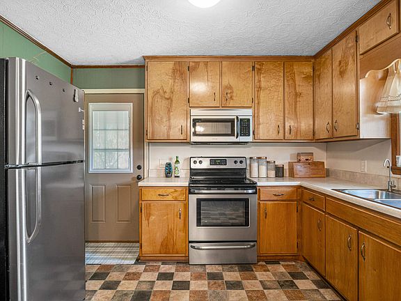 5th image of 5459 Mitchell Dr