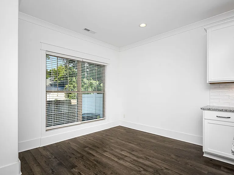 609 Lee St #B2 — Photo 19