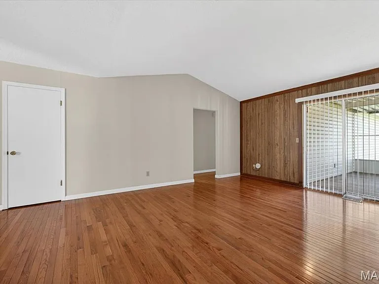 4038 N Bridge Dr — Photo 7