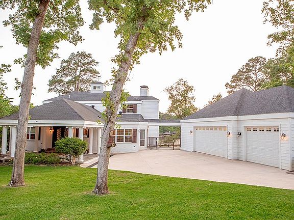 4th image of 566 Hideaway Ln E