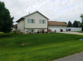 114 14th St SW, Glyndon, MN 56547