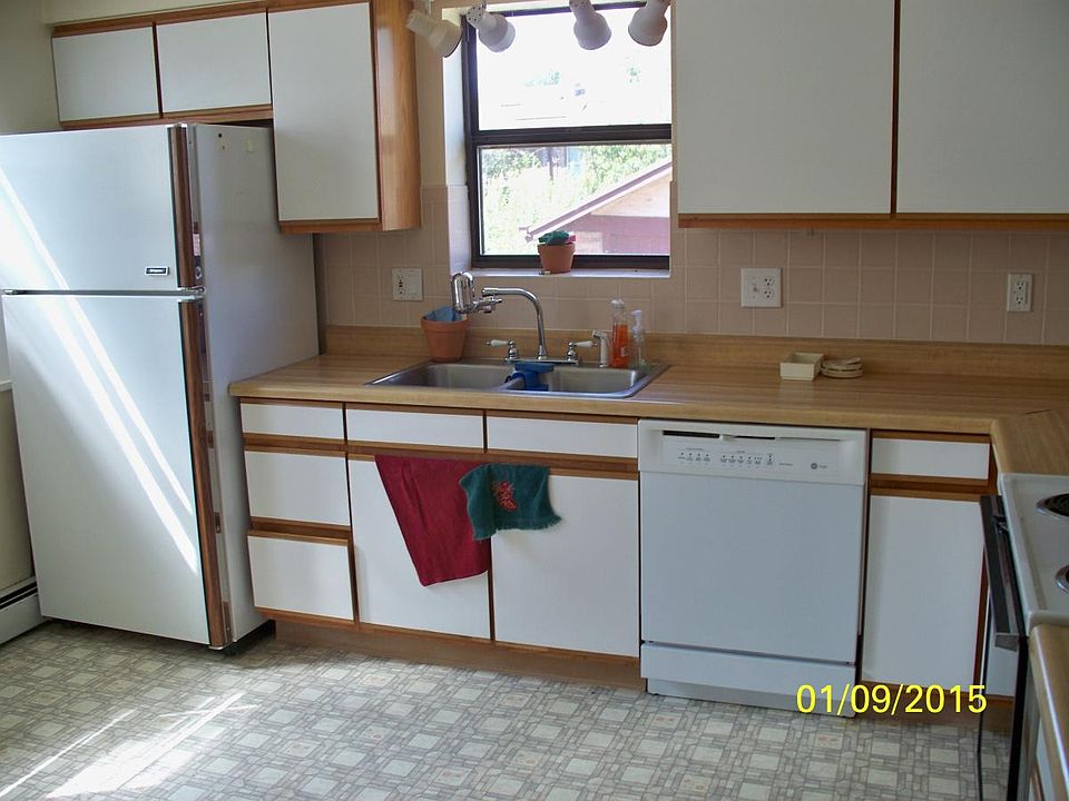 2nd image of 1613 N Newton St