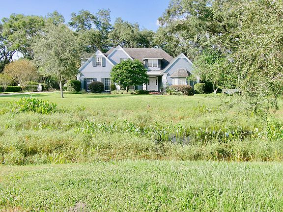 2nd image of 2910 Pemberton Creek Dr