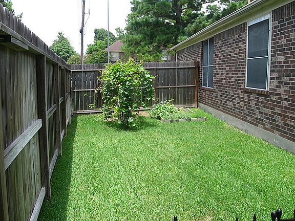 4th image of 13739 Wheatbridge Dr