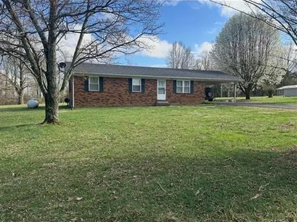167 Lakewood Way, Albany, KY 42602