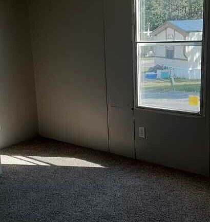 3rd image of 509 Golden Acres Dr House 16174298