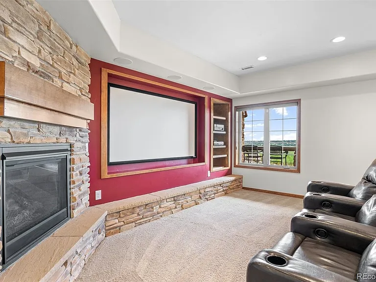 19341 E Davies Pl — Photo 24