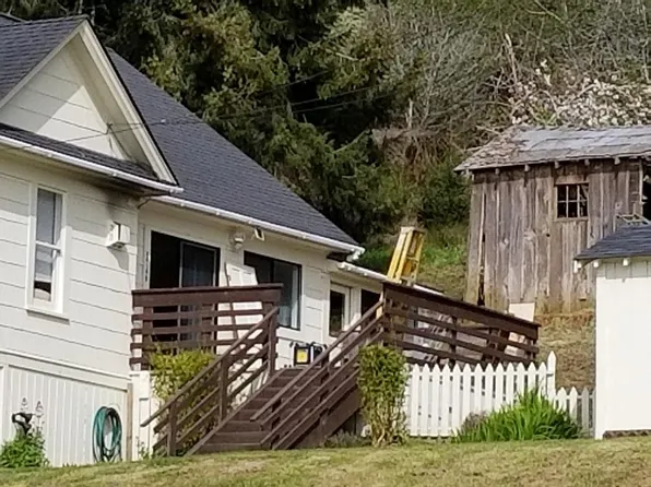 6419 Elk River Rd, Eureka, CA 95503