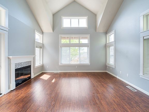 5th image of 10251 NW Village Heights Dr