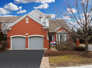 25 Lakebreeze Ct, Lake Zurich, IL 60047