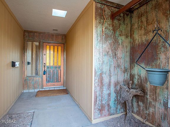 5th image of 6090 E River Rd