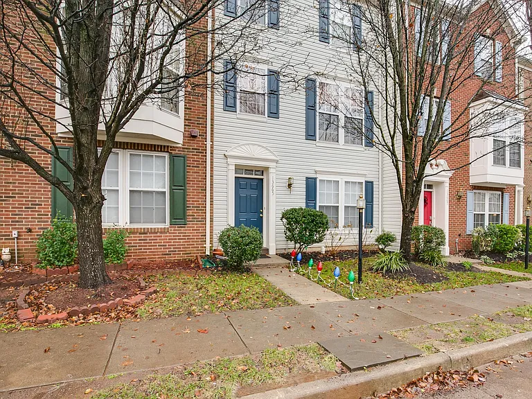 13665 Saint Johns Wood Pl — Photo 30
