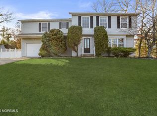 1634 Old Freehold Rd, Toms River, NJ 08755