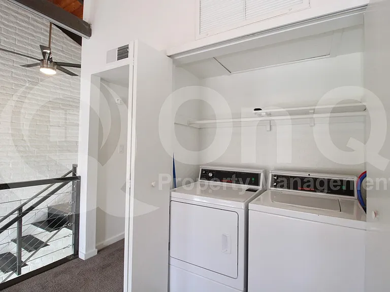 6925 E 4th St #10 — Photo 15