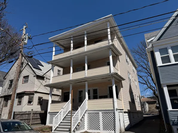 33-35 Sewall St, Somerville, MA 02145