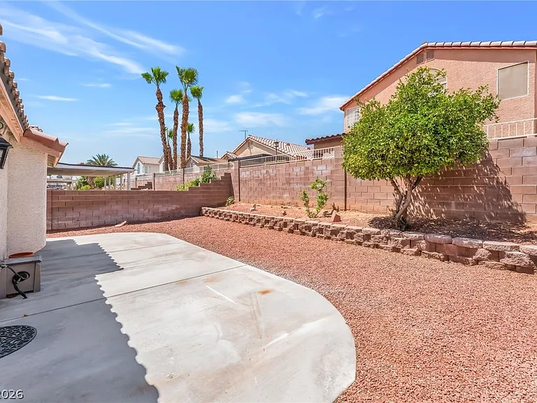 3523 Autumn Rain Ct — Photo 35