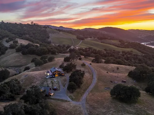 13451 Rockpile Road, Healdsburg, CA 95448