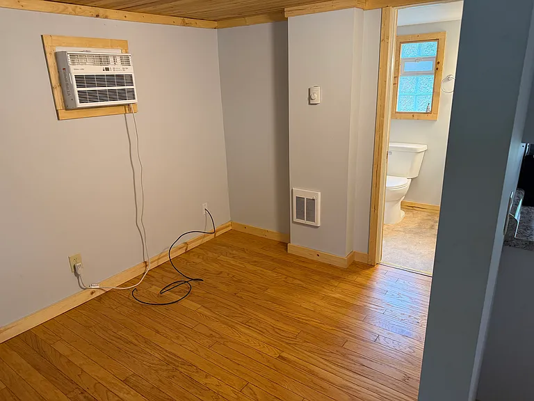 22751 Boyne St NE — Photo 9