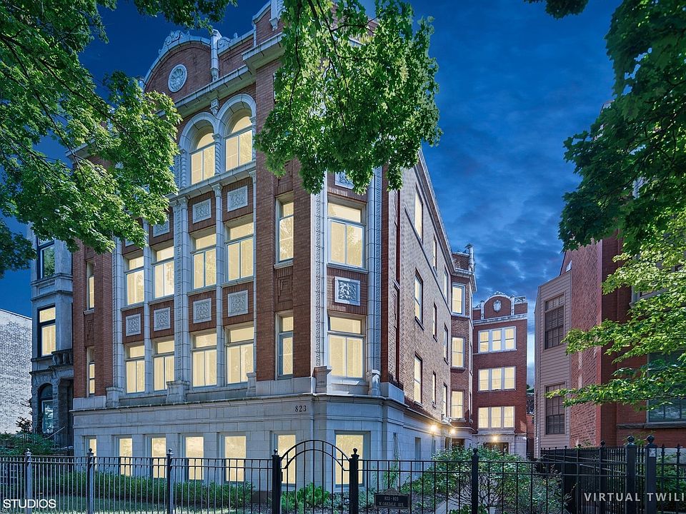 1st image of 825 W Oakdale Ave #3
