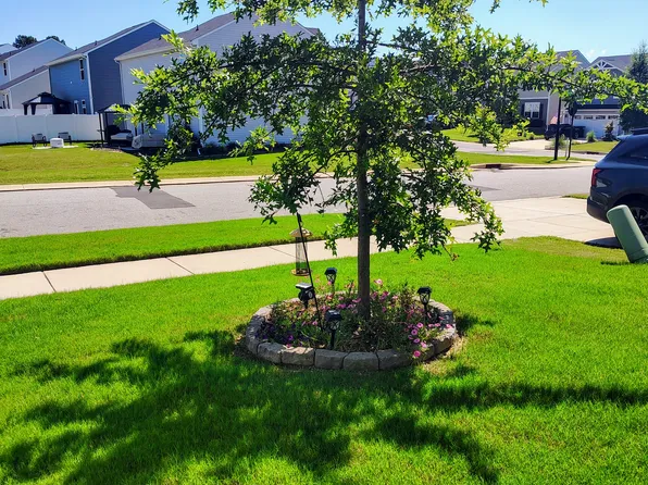 165 Crownpiece St, Troutman, NC 28166