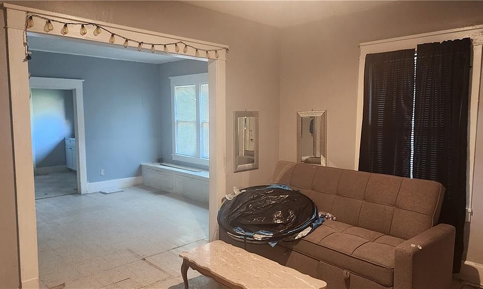 203 W 1st St, Winston, MO 64689 Zillow