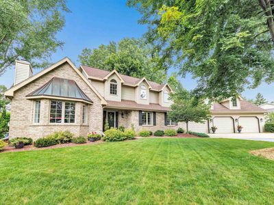 2789 Summerset Cir, Suamico, WI, 54173