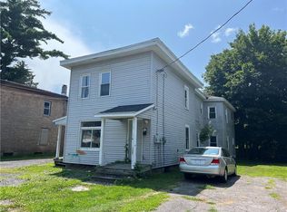 262 W 4th St S, Fulton, NY 13069