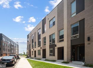 3126 Pierview Ln, Philadelphia, PA 19125